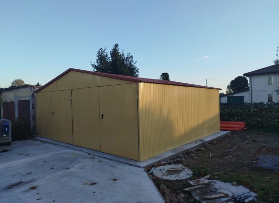 Din tablă colorată 248
