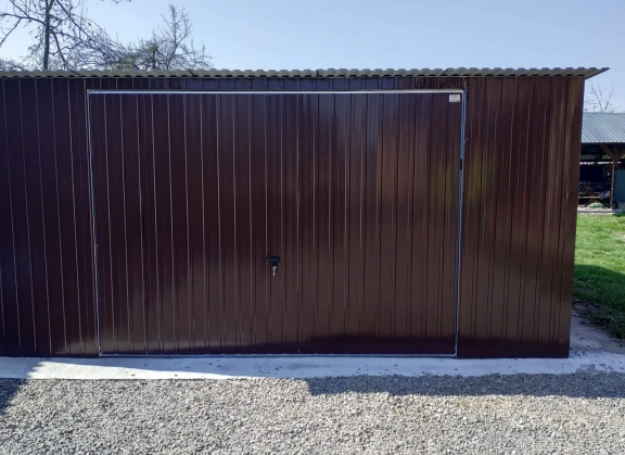 Din tablă colorată 197