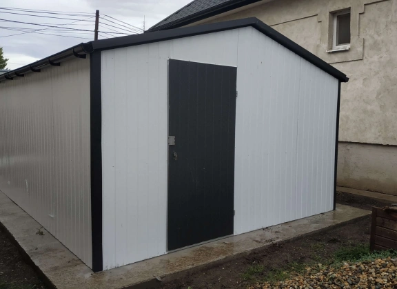 Din tablă colorată 109