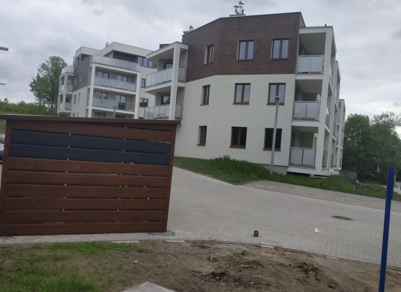 Magazie pubele 27