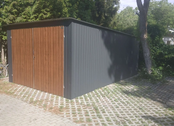 Din tablă colorată 92