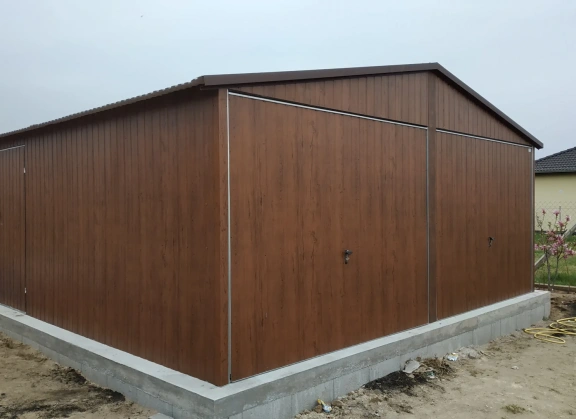 Din tablă colorată 135